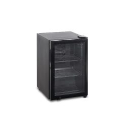PN 16071 Üvegajtós hűtő